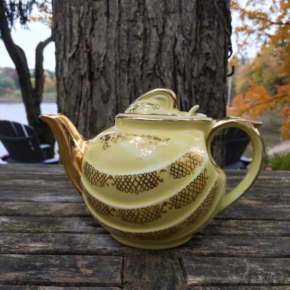 Vintage Hall Pottery USA Fancy Yellow & Gold Scroll Ceramic Fluted Teapot